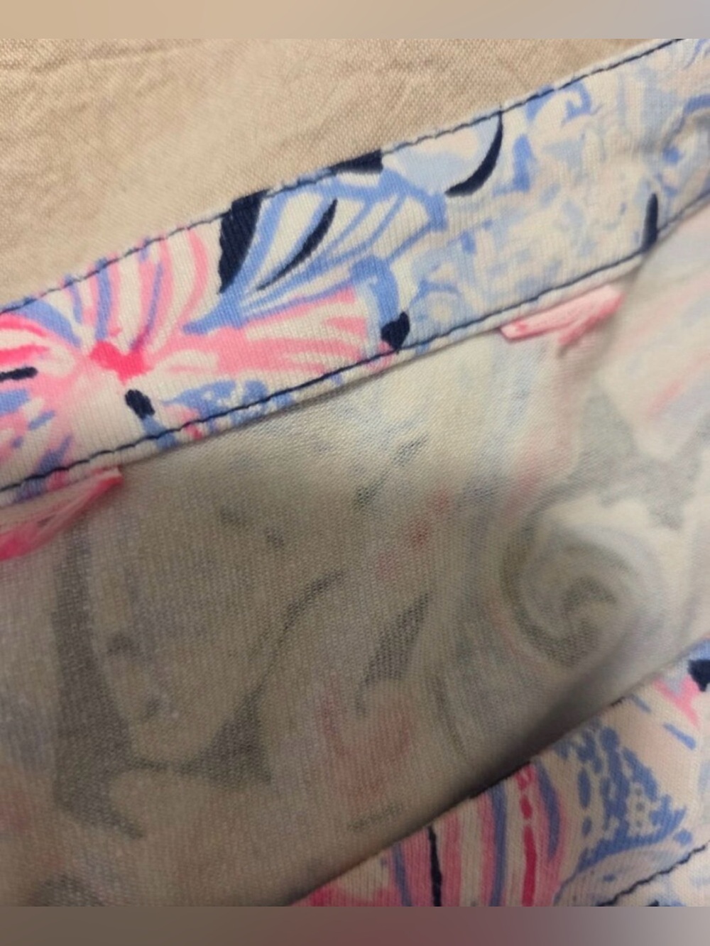 Lilly Pulitzer Navy Pink Blue Paisley Short-Sleeve Romper L - Picture 2 of 6